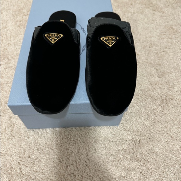 Prada velvet mules - Picture 1 of 3